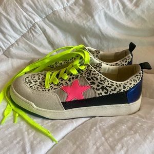 COPY - STEVEN MADDEN Goody Sneakers ⭐️